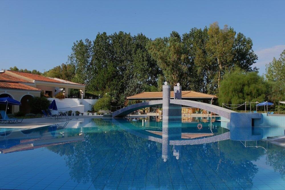 Ilaria Hotel Kalamákion Zewnętrze zdjęcie